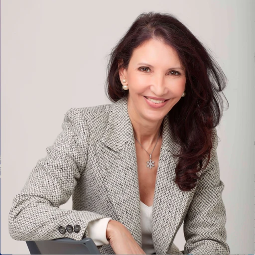 Interview de Nadia Capaldi : BURO Club - Les centres d'affaire et de coworking, d'excellence et de proximité