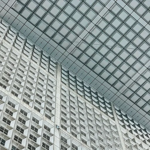 Avance de trésorerie en copropriété : sécuriser le budget et le roulement pour vos locaux commerciaux